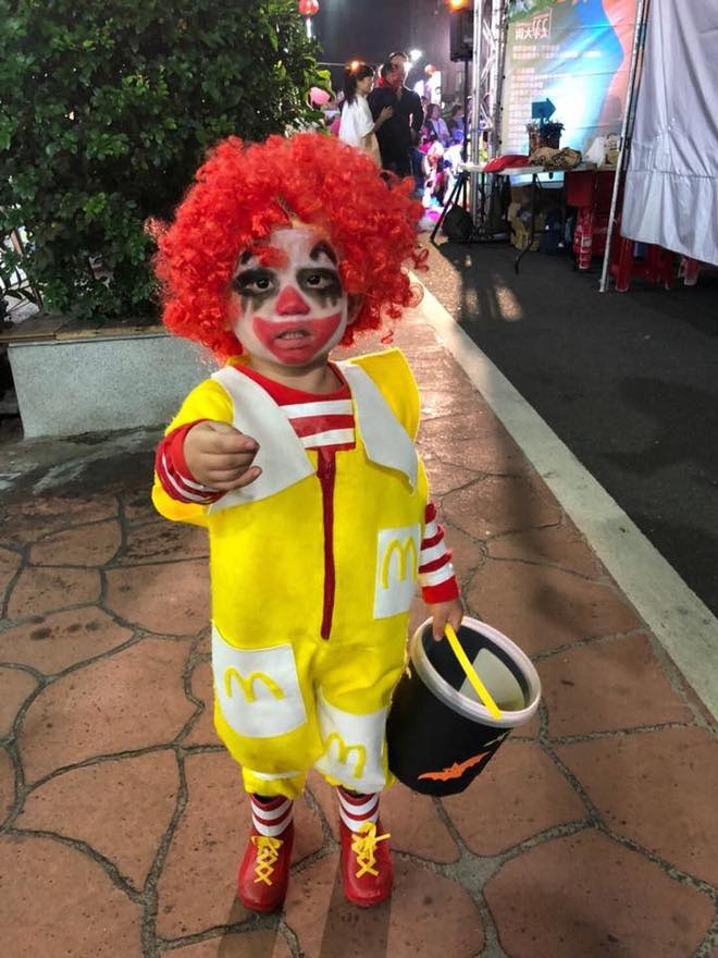 cuoi nghieng nga voi nhung man hoa trang halloween doc dao nhat nam nay