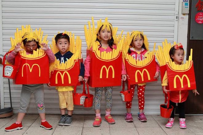 cuoi nghieng nga voi nhung man hoa trang halloween doc dao nhat nam nay