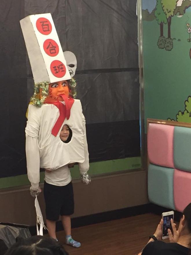 cuoi nghieng nga voi nhung man hoa trang halloween doc dao nhat nam nay