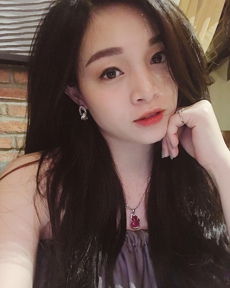 bi quyet so huu lan da cang min khong nep nhan cua hot mom ngoc mon
