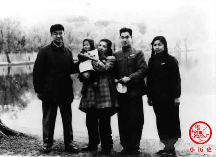 kim dung thoi tre dien trai tai hoa co tam long nhan hau