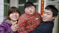 nho ba cham chau 1 thang me tre hoang so khi nhin thay mat con