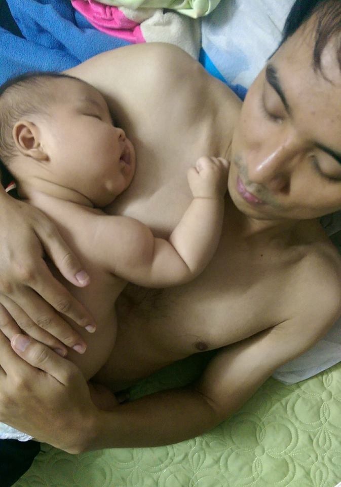 Da tiếp da: Hơn cả tình yêu ba mẹ dành cho con da tiep da hon ca tinh yeu ba me danh cho con