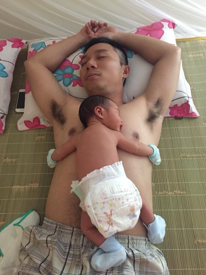 Da tiếp da: Hơn cả tình yêu ba mẹ dành cho con da tiep da hon ca tinh yeu ba me danh cho con