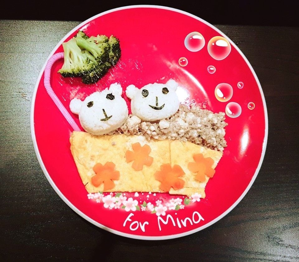 me 8x chia se kinh nghiem lam com bento cho be