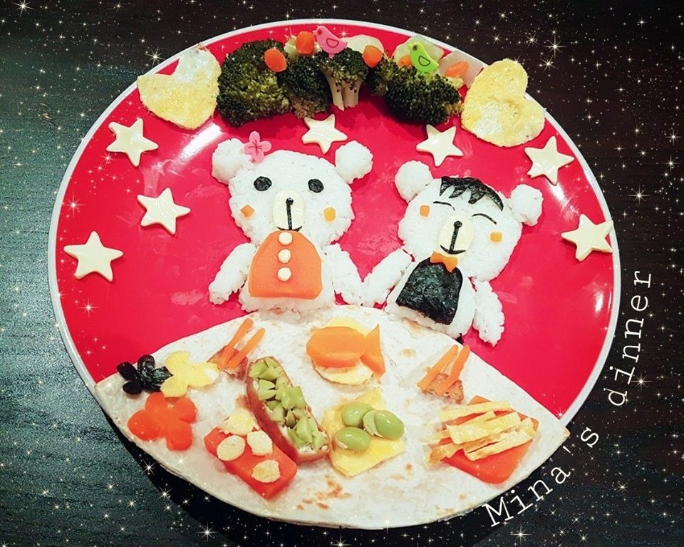 me 8x chia se kinh nghiem lam com bento cho be
