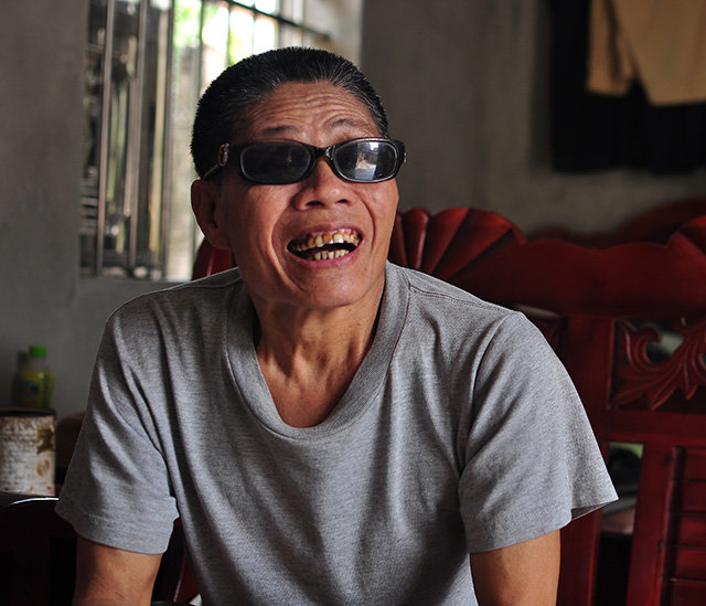 cau chuyen ve tinh chi duyen em cam dong cua nguoi dan ong mu loa