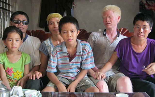 cau chuyen ve tinh chi duyen em cam dong cua nguoi dan ong mu loa
