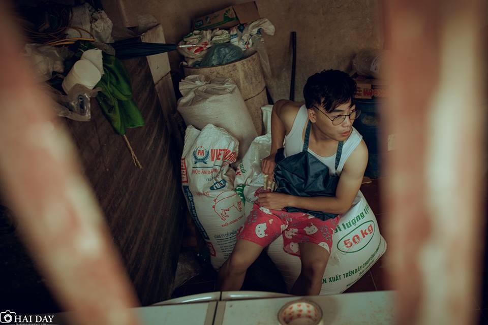 cuoi te ghe voi bo anh hai la dan ong da kho lay nham vo con kho hon