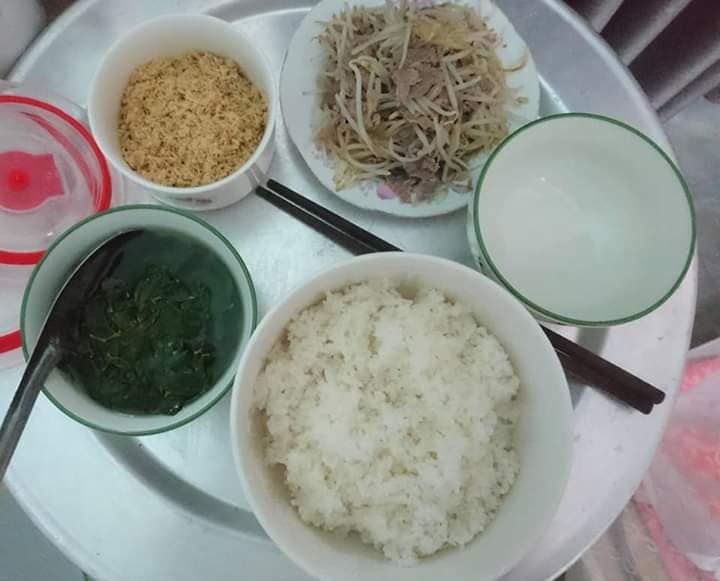 Cơm cữ mẹ chồng nấu: Vừa lợi sữa, vừa hồi phục sức khỏe nhanh com cu me chong nau vua loi sua vua hoi phuc suc khoe nhanh
