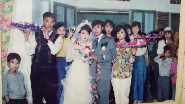 Trào lưu khoe ảnh cưới của cha mẹ gây bão mạng xã hội trao luu khoe anh cuoi cua cha me gay bao mang xa hoi