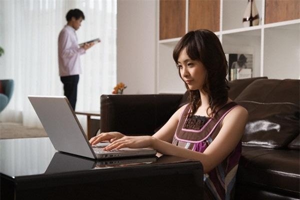 80 cac co vo chia se dan ong ngoai tinh nao cung co nhung dau hieu nay