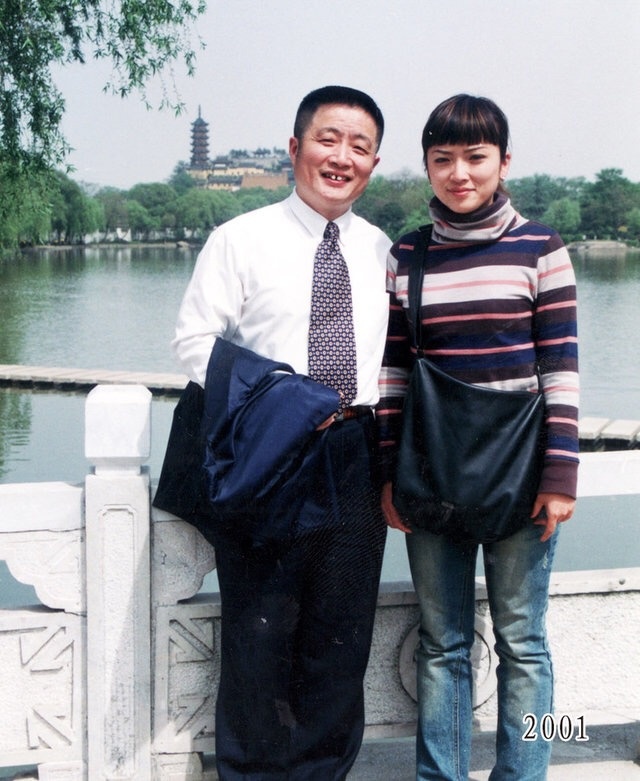 Bộ ảnh '35 năm qua cha con ta đã thay đổi thế nào' hút hàng nghìn lượt xem bo anh 35 nam qua cha con ta da thay doi the nao hut hang nghin luot xem