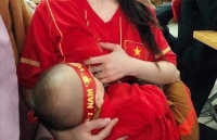doc dao quoc ki khong lo bang den led tiep lua cho doi tuyen viet nam