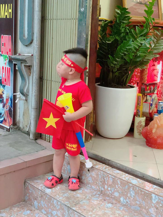 mang xa hoi ngap sac do co vu tuyen viet nam truoc tran chung ket
