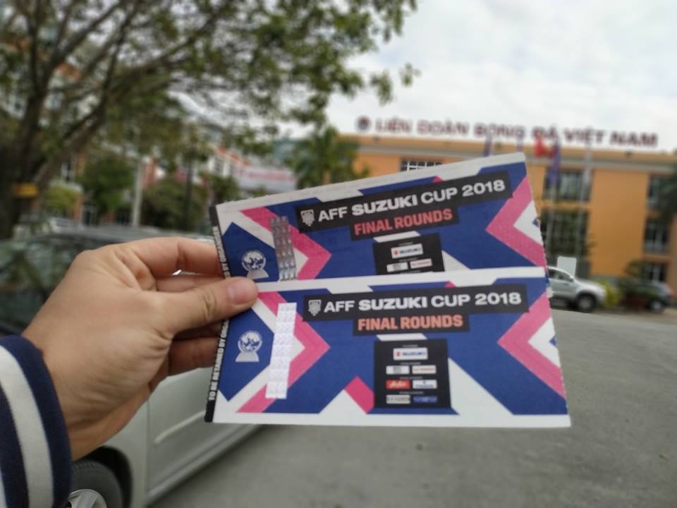 dan mang hao hung voi trao luu khoe ve chung ket luot ve aff cup 2018