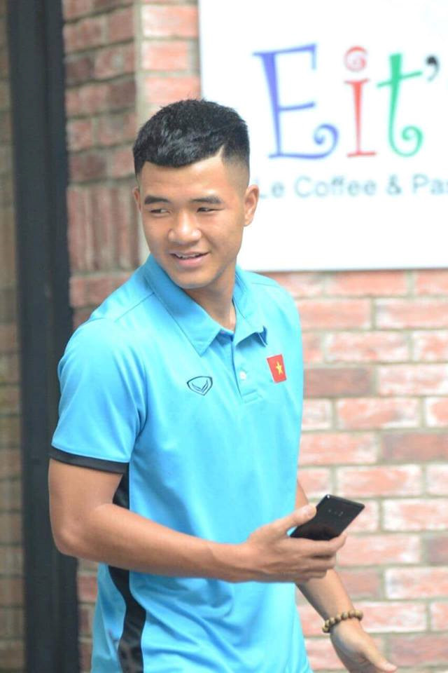 anh ngay be dang yeu ngo tau cua cac cau thu tuyen viet nam