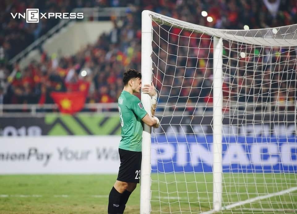 Những khoảnh khắc hài hước của đội tuyển Việt Nam sau khi vô địch AFF Cup 2018 nhung khoanh khac hai huoc cua doi tuyen viet nam sau khi gianh vo dich aff cup 2018