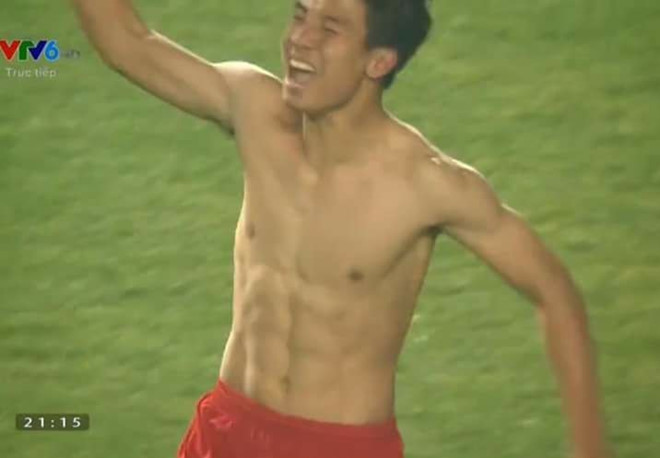 cau thu nao so huu than hinh 6 mui hot nhat doi tuyen viet nam