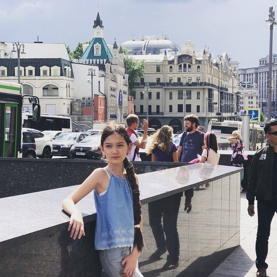 Không ngờ thủ môn Đặng Văn Lâm lại có cô em gái xinh xuất sắc như này khong ngo thu mon dang van lam lai co co em gai xinh xuat sac nhu nay
