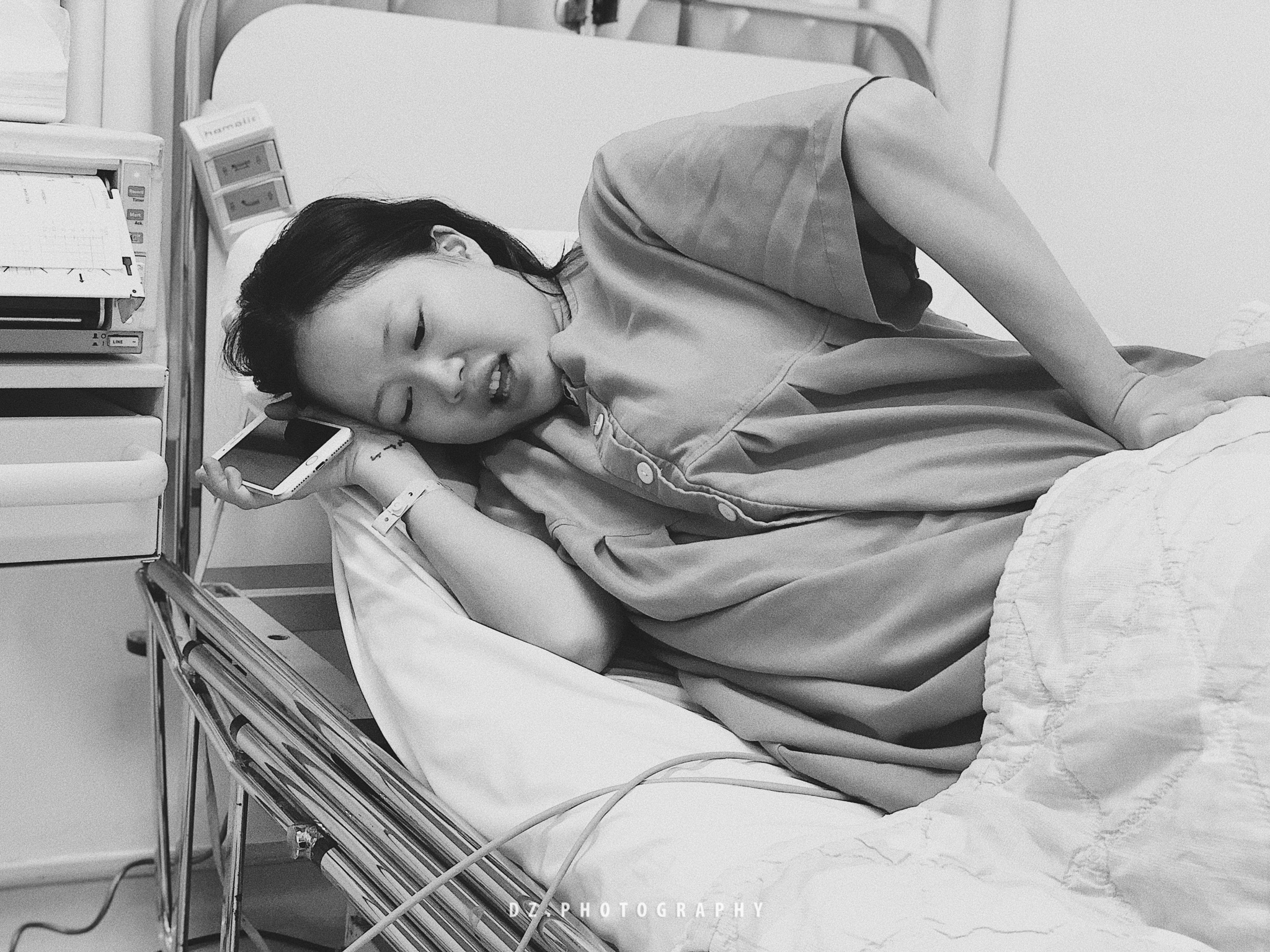 bo anh sinh no ghi tron khoanh khac con chao doi day xuc dong va thieng lieng