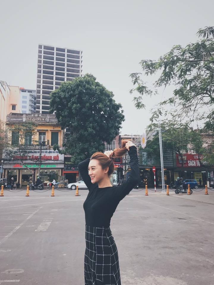 co gai dat cang van like so huu nhan sac van nguoi me