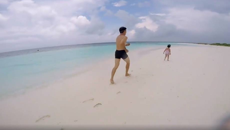 clip dua con gai ruou di khap the gian khien nguoi xem tan chay ai cung muon sinh con gai
