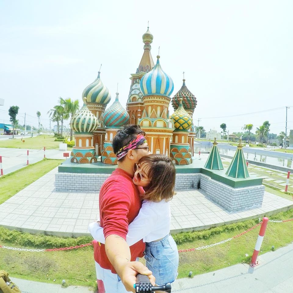 dua ngay gau den long an checkin loat ky quan the gioi