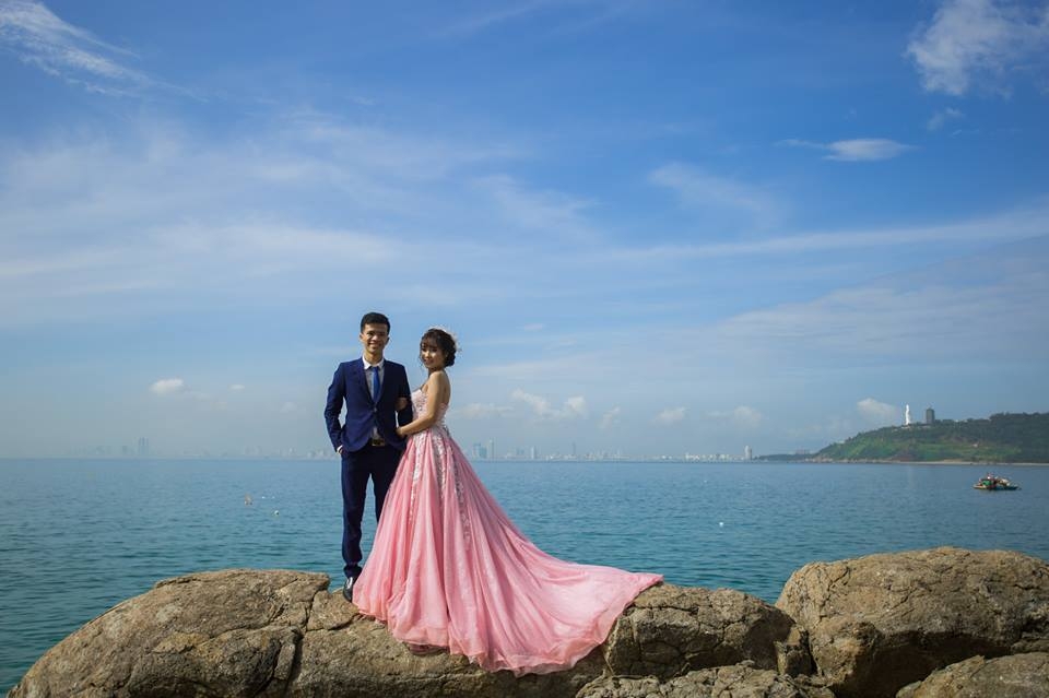 hanh trinh ky la chi voi 7 trieu dong cap doi 9x co gan 1 tuan xem choi va chup anh cuoi sieu hay tu hue toi da nang