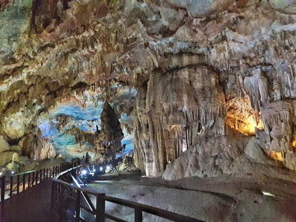 9x ha thanh cam 18 trieu dong check in het cac dia diem song ao o quang binh