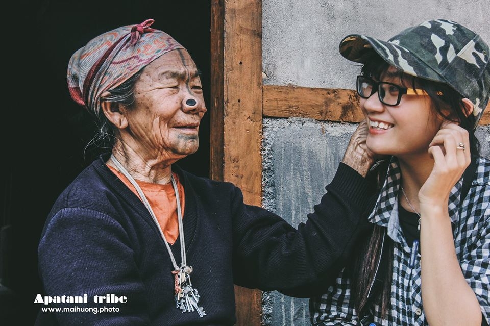 bo tui 4 bi kip san ve may bay gia re cua blogger mai huong de vi vu chang lo ve gia