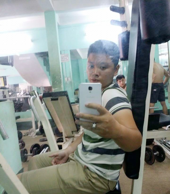 kien tri 8 nam chang trai chuyen gioi khong can tiem hormone van manly