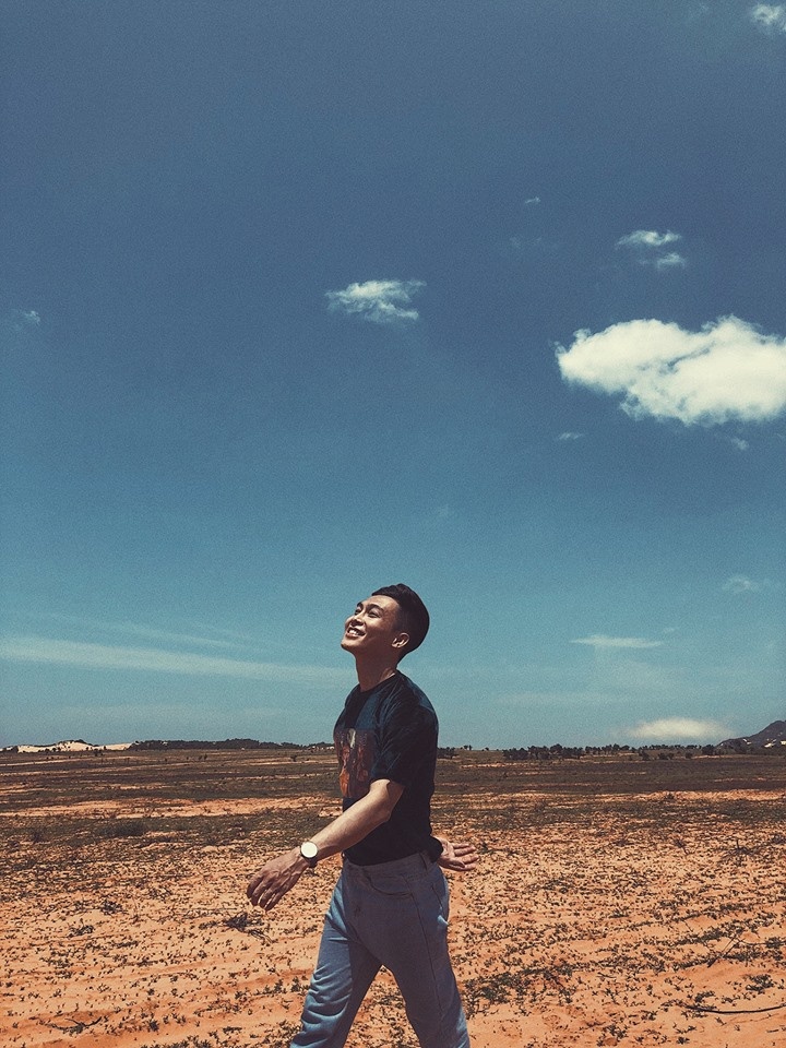 hoc ngay chang trai 9x 1001 cach pose dang nhu sieu sao khi checkin cung duong bau trang huyen thoai