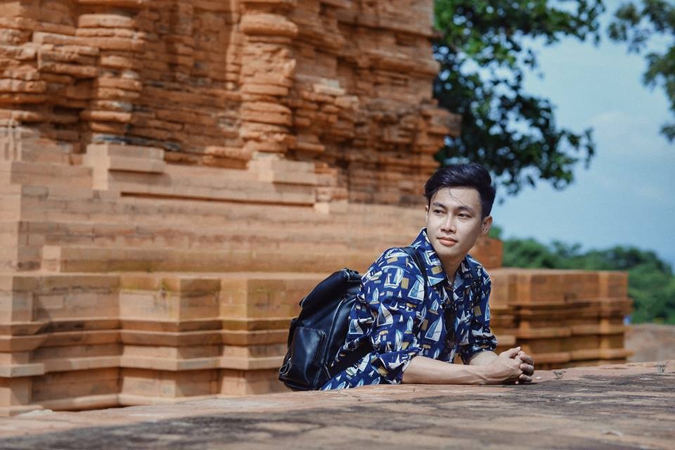 hoc ngay chang trai 9x 1001 cach pose dang nhu sieu sao khi checkin cung duong bau trang huyen thoai