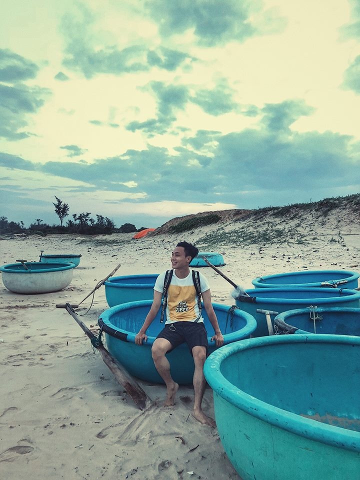 hoc ngay chang trai 9x 1001 cach pose dang nhu sieu sao khi checkin cung duong bau trang huyen thoai