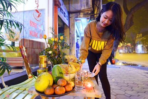 Cúng Giao thừa