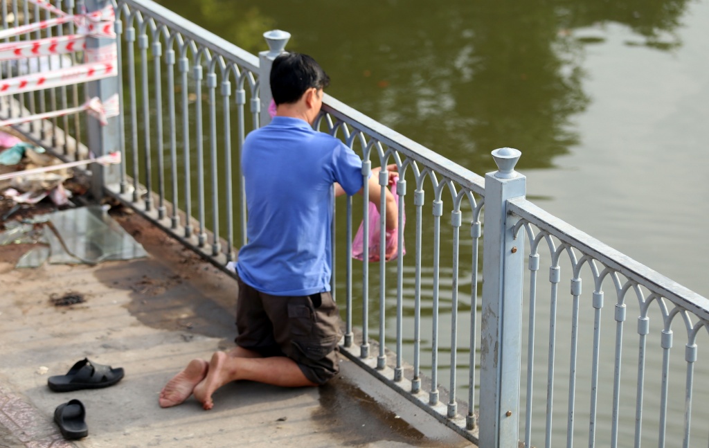 ca chep dau don ve troi ngay 23 thang chap vi bi tha tu thanh cau kem cat lu huong
