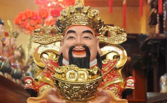 li giai nguyen nhan nguoi dan do xo di mua vang ngay via than tai