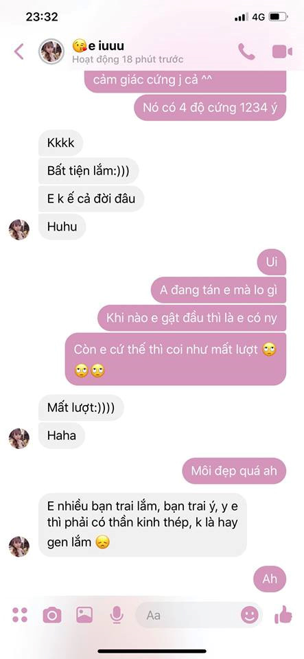 In 273 trang tin nhắn từ lúc tán tỉnh đến khi hẹn hò làm quà Valentine in 273 trang tin nhan tu luc tan tinh den khi hen ho lam qua valentine