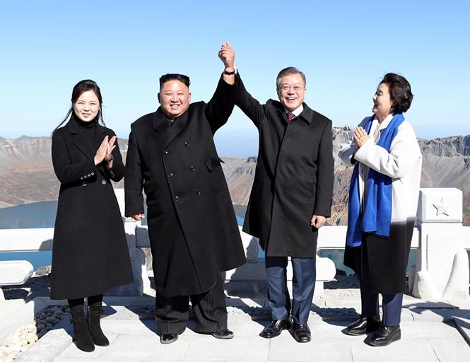 phu nhan ong kim jong un duoc coi la bieu tuong thoi trang