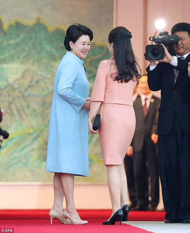 phu nhan ong kim jong un duoc coi la bieu tuong thoi trang