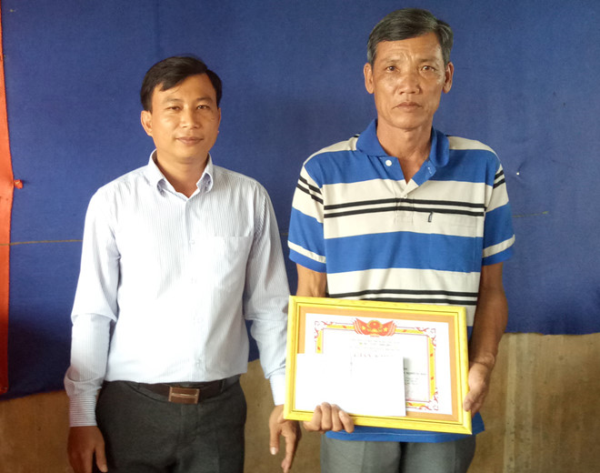 nong dan o ca mau tra lai vi chua vang nhat duoc