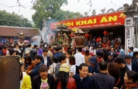 giam doc mat ghe vi le den tran khong van de gi