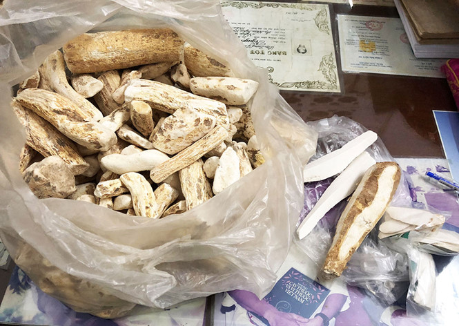 u hoa chat bien khoai mi thanh dong duoc duong di cua hoai son gia