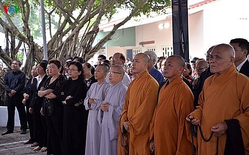 truc tiep le truy dieu va an tang nguyen thu tuong phan van khai