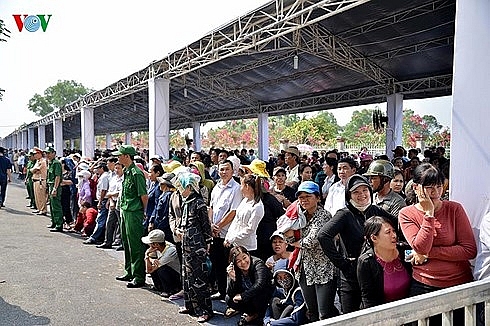 truc tiep le truy dieu va an tang nguyen thu tuong phan van khai