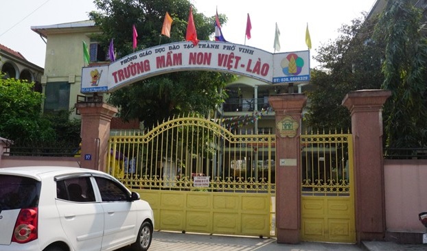 co giao mang thai nghi bi phu huynh danh nhap vien