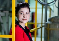 king coffee cau tra loi cua nu tuong le hoang diep thao danh cho vi king ca phe
