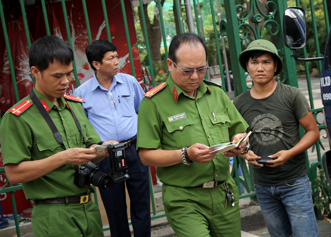 ong doan ngoc hai di bat xe tai phong nguoc chieu o trung tam sai gon