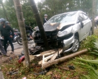 xe may chay tro khung sau khi nam thanh nien soi xang bang bat lua o cay xang